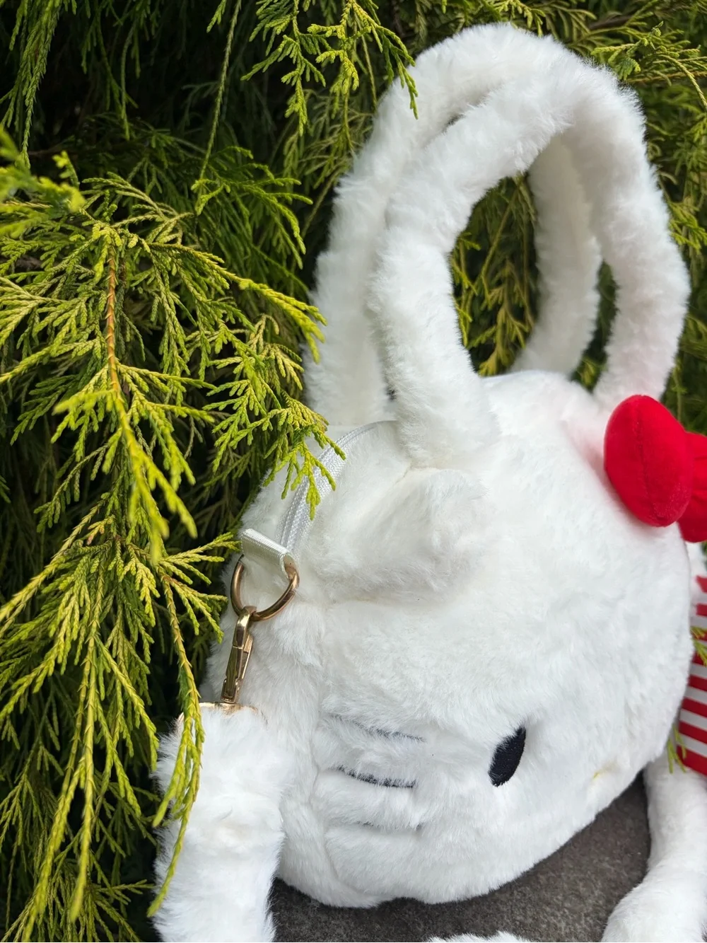 Hello Kitty Plush Faux Fur Crossbody Bag & Watch Set